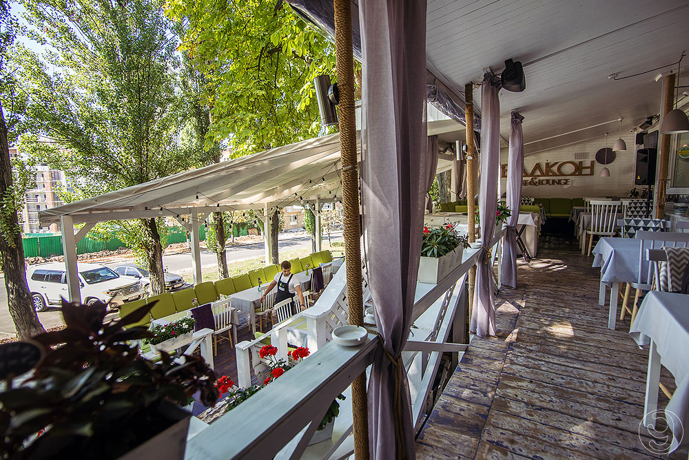 Балкон Cafe & Lounge, 15, вулиця Іоанна Павла II, Київ, Украина, 01042