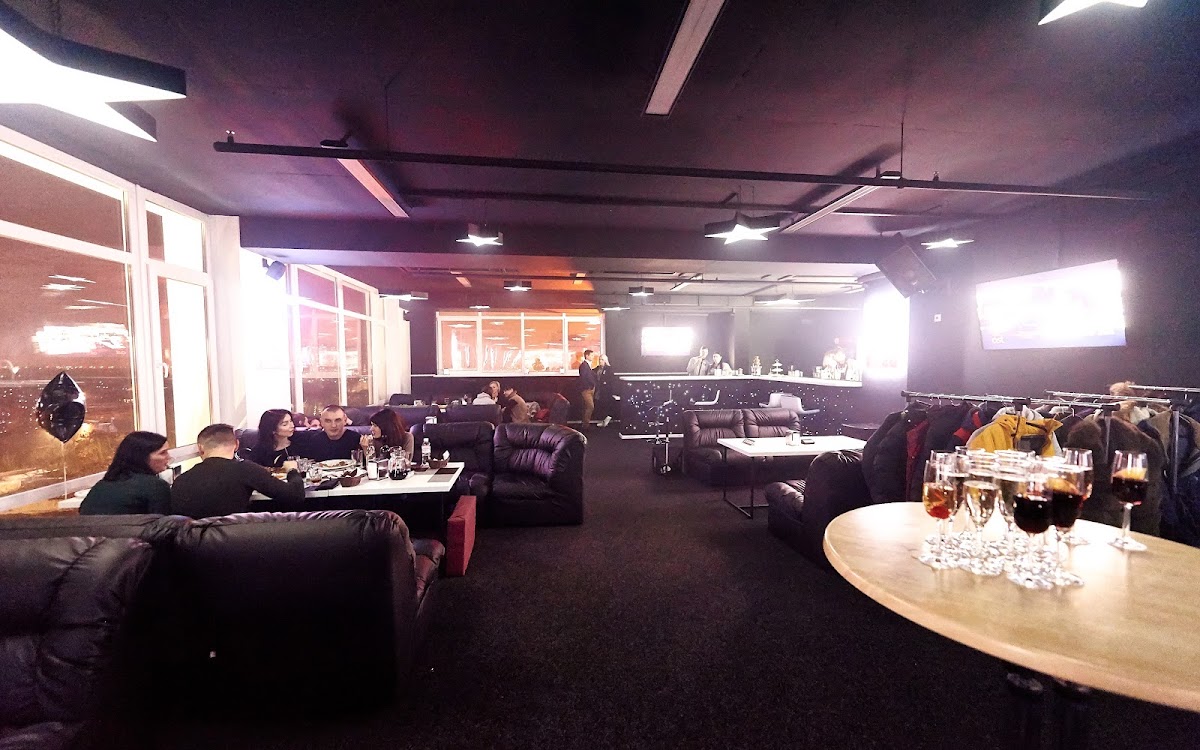 G-SKY Lounge and Roof Terrace, вулиця Райдужна, 25а, Київ, Украина, 02218