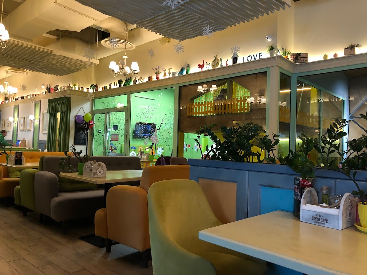 Кафе "Pesto Cafe", Київ