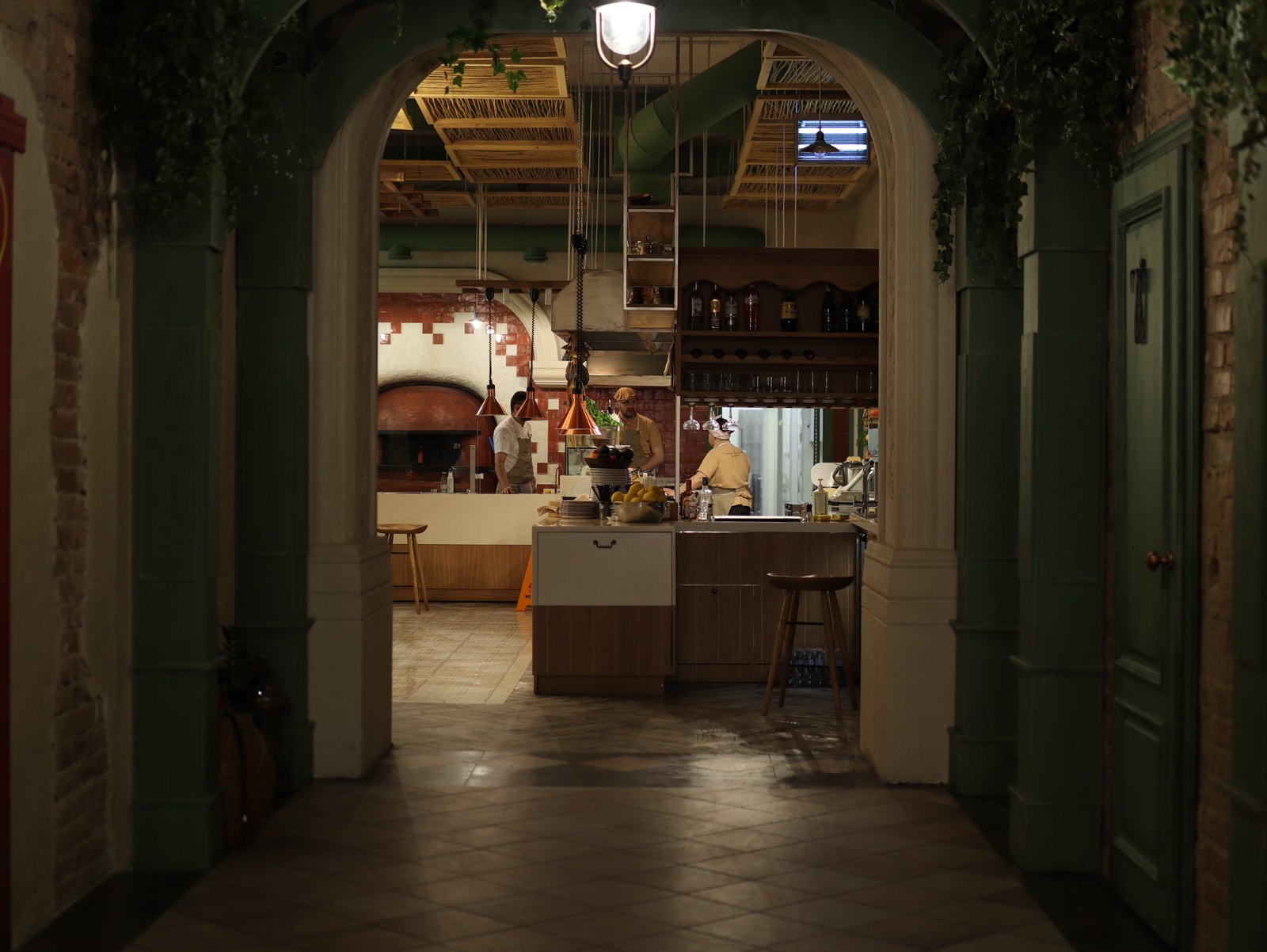 Nonna Macarona - італійський ресторан, Головна 63